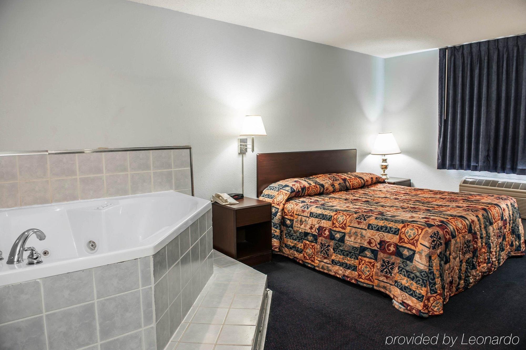 Econo Lodge West Lafayette Dış mekan fotoğraf